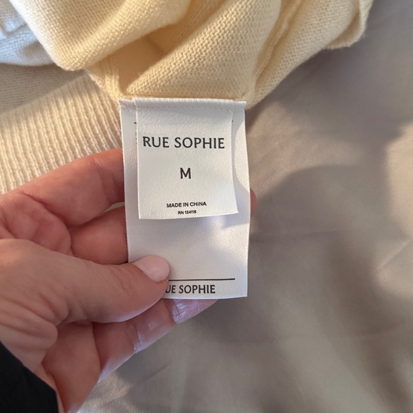 Rue Sophie wool and cashmere cardigan. New without tags. Perfect condition. - Picture 4 of 6